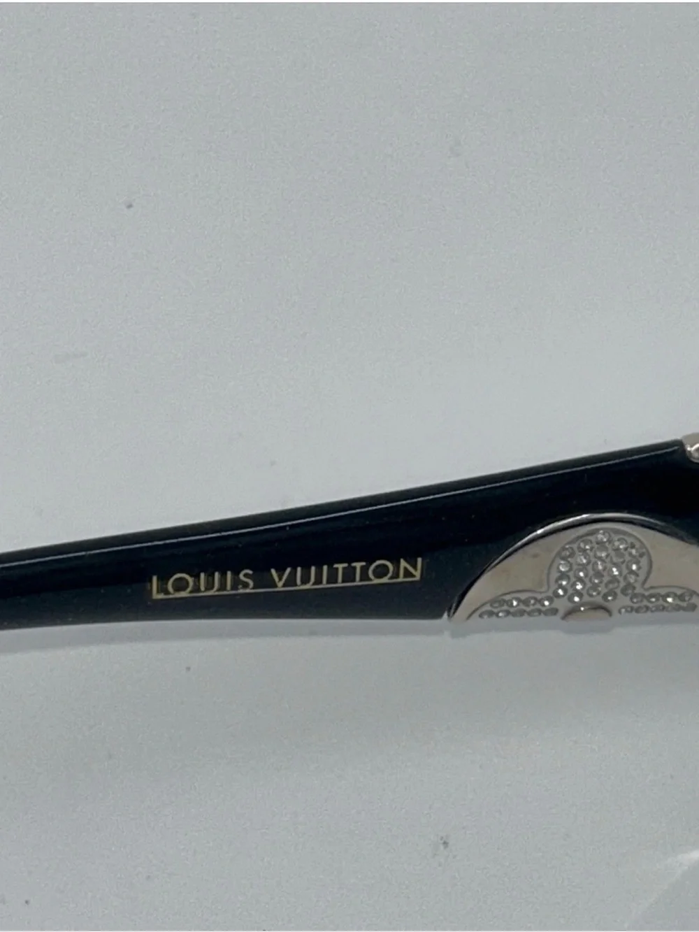 Louis Vuitton Iris PM Z0333E Black Silver Rhinestone Sunglasses Monogram Oval